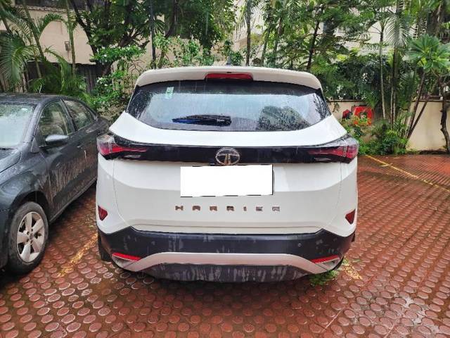 https://images10.gaadi.com/usedcar_image/4635473/original/processed_7f04d0f4-1981-480e-bdfe-53cfe61aff9d.jpg?imwidth=6401