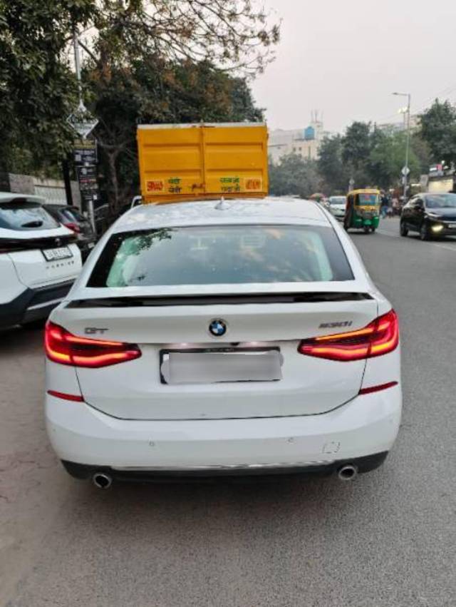 https://images10.gaadi.com/usedcar_image/4635517/original/processed_f3f867b3-2771-4618-a3c4-d590727eaf7a.jpg?imwidth=6402