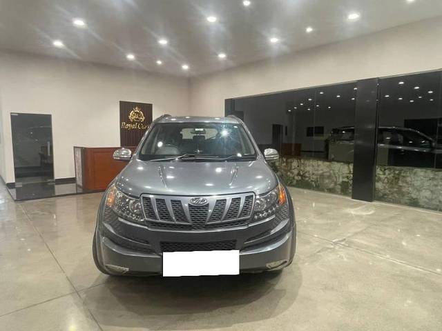 https://images10.gaadi.com/usedcar_image/4635557/original/processed_6a71641d-ce0d-4575-917f-8181d2d5279c.jpg?imwidth=6402