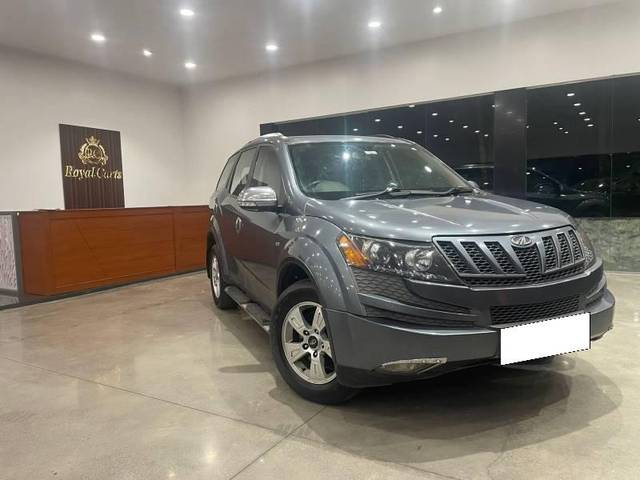 https://images10.gaadi.com/usedcar_image/4635557/original/processed_b4187873-8dc3-4a27-adb2-a08c1212e7fe.jpg?imwidth=6400