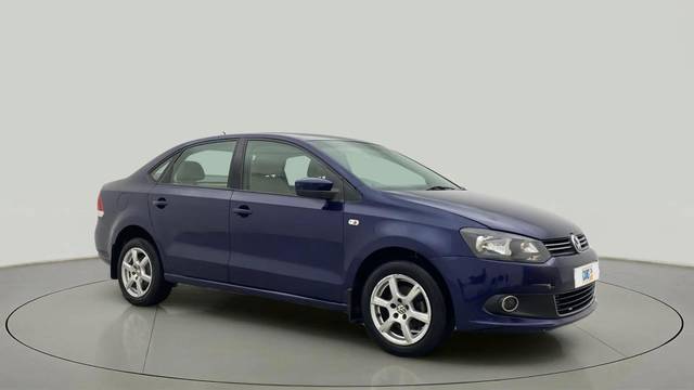 https://images10.gaadi.com/usedcar_image/4635603/original/fd4aea31d48f07d13c19aab1c3609717.jpg?imwidth=6400