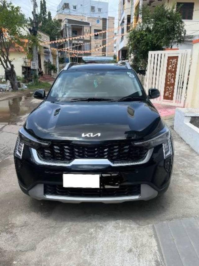 https://images10.gaadi.com/usedcar_image/4635608/original/processed_1f420fb8-9f9f-4646-be84-4756859a31d1.jpeg?imwidth=6400