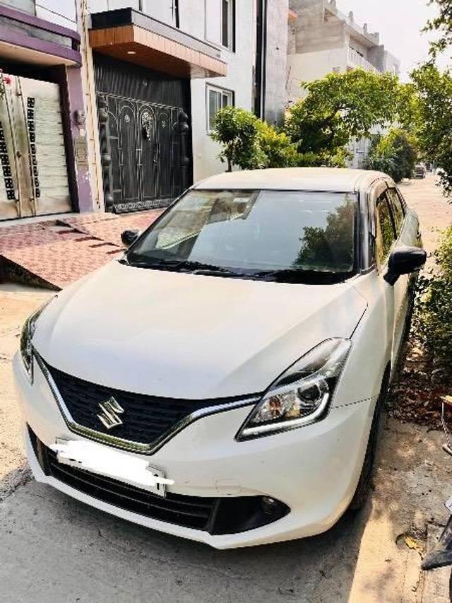 https://images10.gaadi.com/usedcar_image/4635618/original/processed_05e8242f-6103-4326-be55-e0ec060f31c0.jpeg?imwidth=6401