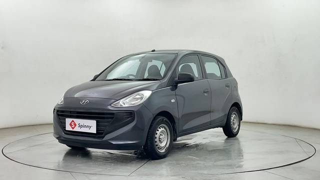 https://images10.gaadi.com/usedcar_image/4635627/original/4817af76fc4d56bc5f6a8c97eeb0c5e3.JPG?imwidth=6400