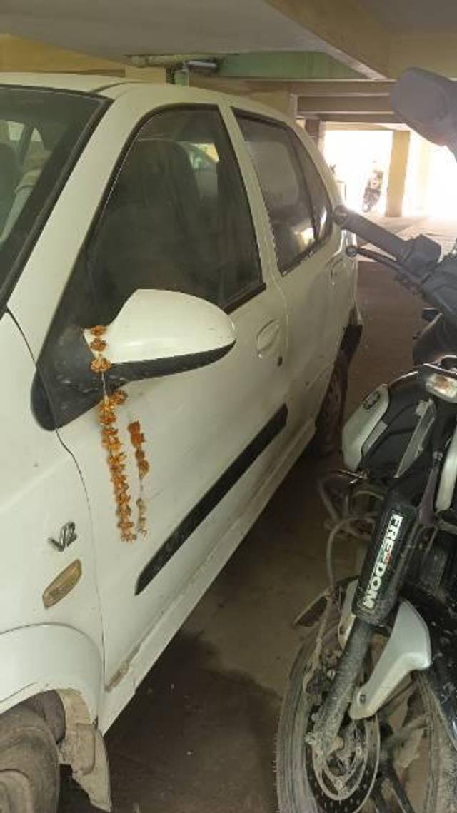 https://images10.gaadi.com/usedcar_image/4635636/original/processed_55148e42-994d-4d67-84ff-8a50d3a76257.jpg?imwidth=6400
