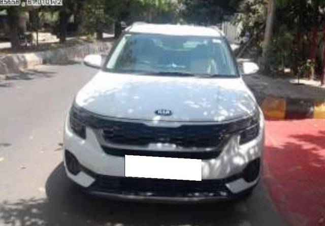 https://images10.gaadi.com/usedcar_image/4635638/original/processed_a4b4dd61-e10a-4c93-91e3-349e8a18c0c9.jpeg?imwidth=6400
