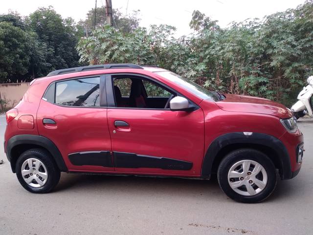 https://images10.gaadi.com/usedcar_image/4635704/original/8d5ad0f91d7b1957f6a517420e2d1b53.jpg?imwidth=6401