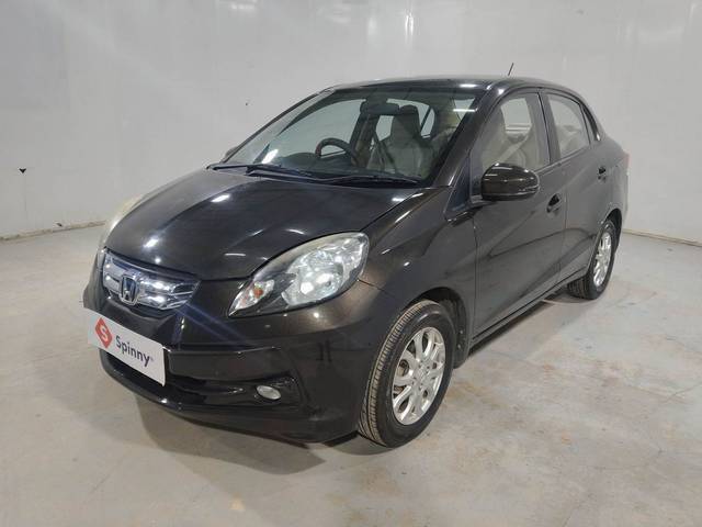 https://images10.gaadi.com/usedcar_image/4635707/original/4396eb736edf23dfb855b4eabbc51733.jpg?imwidth=6400