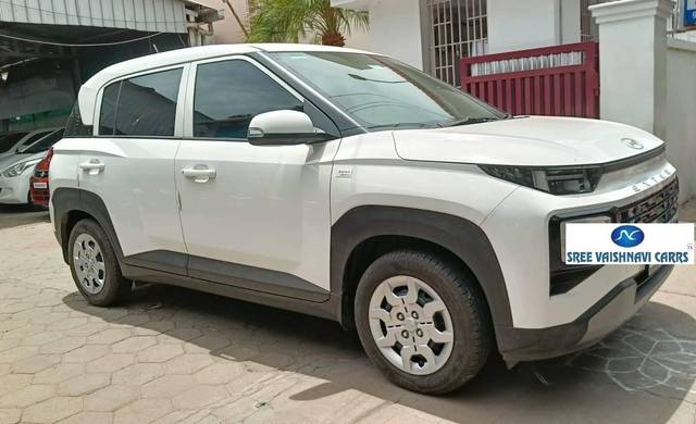 https://images10.gaadi.com/usedcar_image/4635785/original/processed_fb9f43476975eaf201d8941299c4b45e.jpeg?imwidth=6400