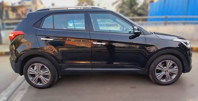 https://images10.gaadi.com/usedcar_image/4635792/original/27dcb73c3c85b59e7fa6f106fa8e0333.jpg?imwidth=6401