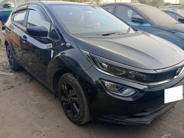 https://images10.gaadi.com/usedcar_image/4635796/original/processed_processed_193ff8d1-f50b-4644-80f7-9e0e0ddcfa20.jpeg?imwidth=6400
