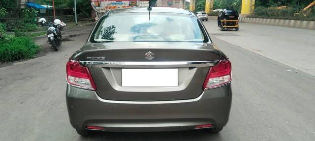 https://images10.gaadi.com/usedcar_image/4635876/original/processed_8c468f71ad2ab8b69b64b0550ecf2390.jpg?imwidth=6402