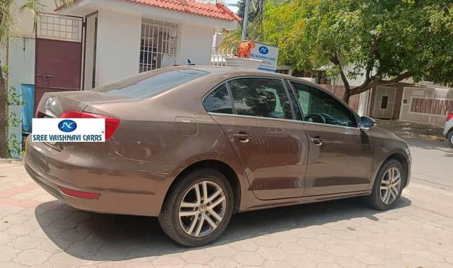 https://images10.gaadi.com/usedcar_image/4635877/original/processed_ed3aa6c3a9e90d72729d4e0d54b106f8.jpeg?imwidth=6401