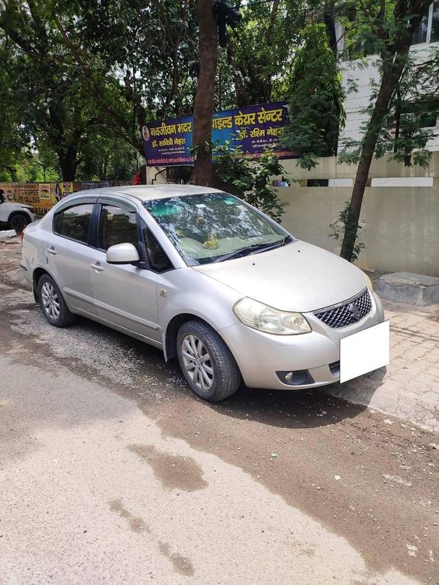 https://images10.gaadi.com/usedcar_image/4635890/original/processed_1b4f369a-3c5c-4ca3-bc2f-be1b570c6afe.jpeg?imwidth=6400