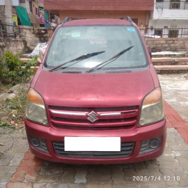 https://images10.gaadi.com/usedcar_image/4635916/original/processed_cc18a097-cdf2-4be2-86cd-df0268b49a38.jpg?imwidth=6400