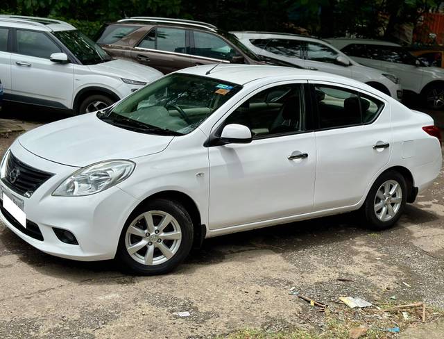 https://images10.gaadi.com/usedcar_image/4635939/original/processed_ff50b82134a8a5bd978c6bf26acaa355.jpg?imwidth=6400