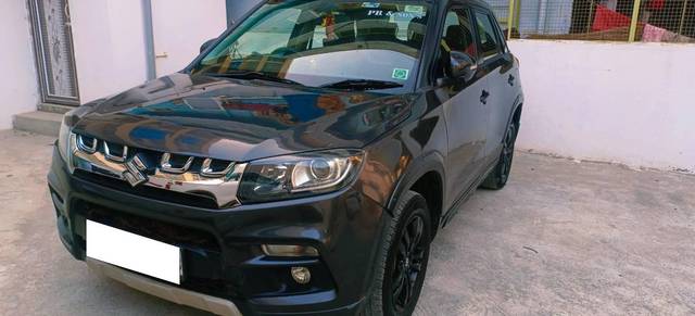 https://images10.gaadi.com/usedcar_image/4635957/original/processed_9ef2e5ee-6a8f-419b-ace6-c99b0bf96776.jpg?imwidth=6402