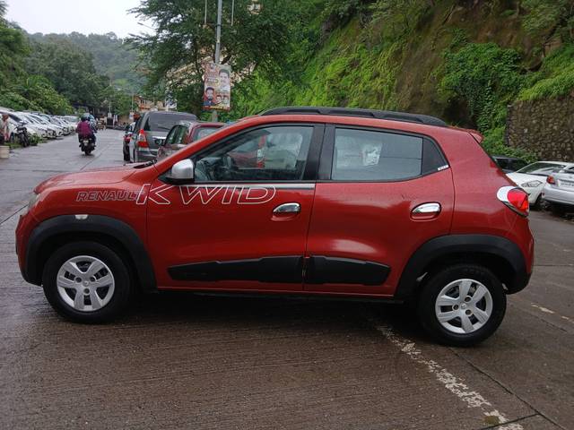 https://images10.gaadi.com/usedcar_image/4635967/original/processed_868a3e59b7de67aab32451e2a894df99.jpg?imwidth=6402