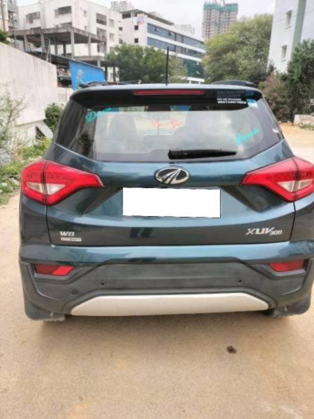https://images10.gaadi.com/usedcar_image/4635997/original/processed_d9219d44-30f1-460e-a90c-86e252ff3ec6.jpg?imwidth=6401