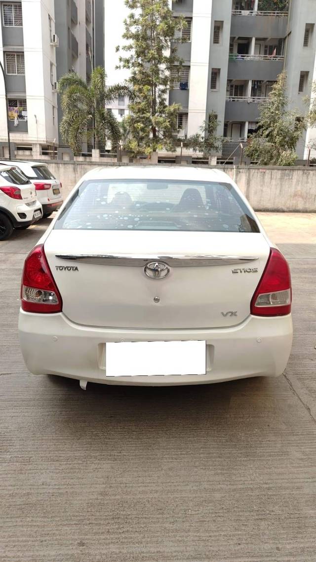 https://images10.gaadi.com/usedcar_image/4636050/original/processed_34b1df154a495e168c381709dba0bad4.jpg?imwidth=6401