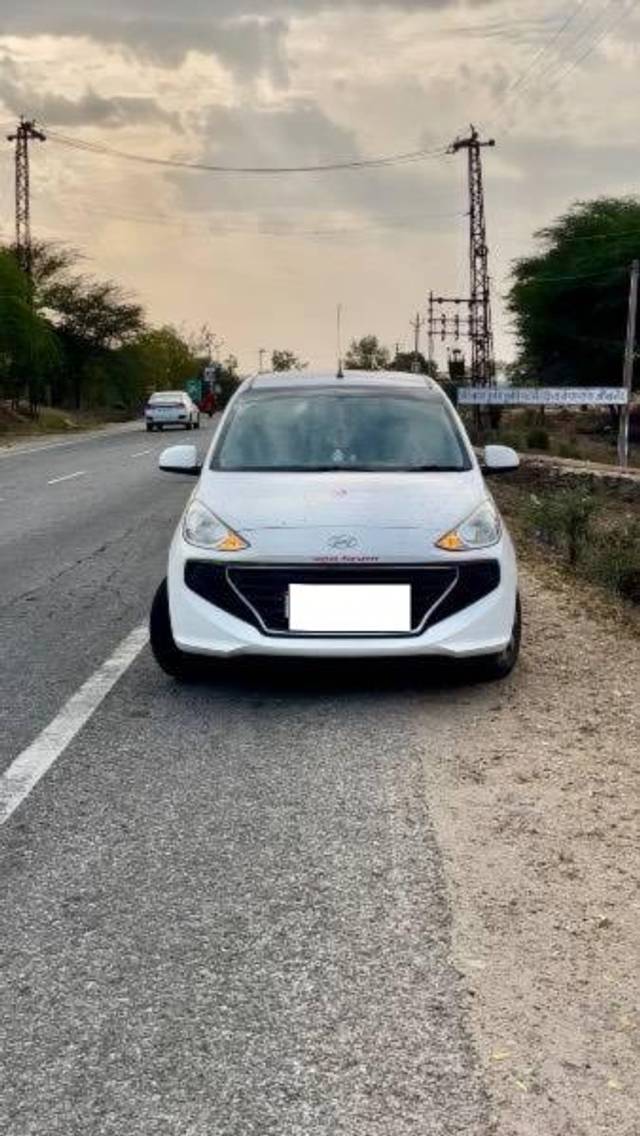 https://images10.gaadi.com/usedcar_image/4636051/original/processed_2bcc2110-ee89-4108-8cc5-80509dc8b544.jpeg?imwidth=6400