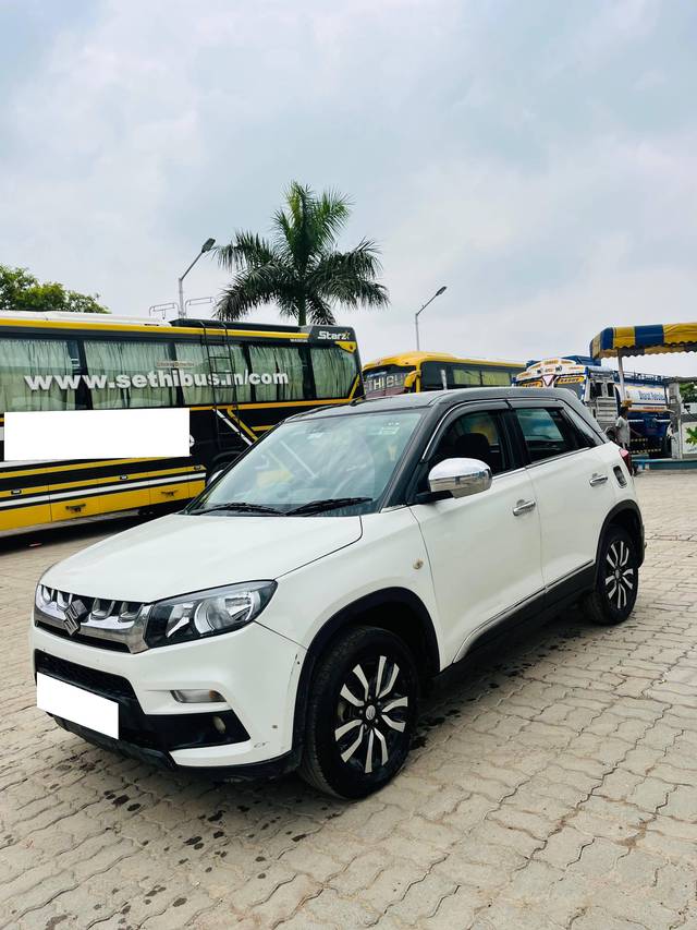 https://images10.gaadi.com/usedcar_image/4636056/original/processed_e6b35f5a449d91909a33ea785448e935.jpg?imwidth=6400