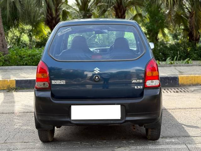 https://images10.gaadi.com/usedcar_image/4636072/original/processed_e1984a78055d85ec319f8c014b42e6e9.jpg?imwidth=6402