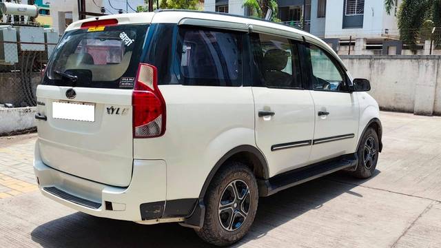 https://images10.gaadi.com/usedcar_image/4636077/original/processed_3335028c1a8eec92f92213a2afc5dba1.jpg?imwidth=6401