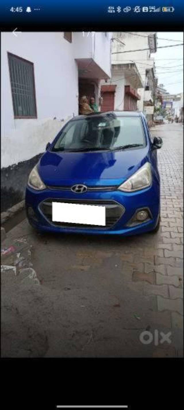 https://images10.gaadi.com/usedcar_image/4636079/original/processed_42f2d51d-0aa3-4bb7-ba17-42e560f0888c.jpg?imwidth=6402