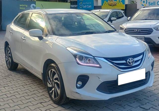 https://images10.gaadi.com/usedcar_image/4636085/original/processed_4c1c32f4-36c9-4cdc-b359-22f8be1714b6.jpg?imwidth=6400