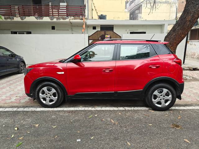https://images10.gaadi.com/usedcar_image/4636086/original/430a2705d2d1428e53057f03bd8e7841.jpg?imwidth=6402