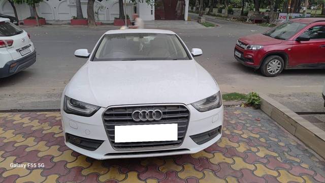 https://images10.gaadi.com/usedcar_image/4636091/original/processed_e00e0edf-9d5a-48f5-9298-3080afd071cd.jpg?imwidth=6400