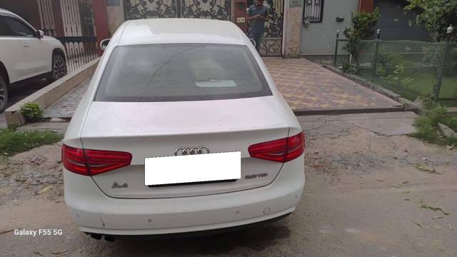 https://images10.gaadi.com/usedcar_image/4636091/original/processed_efd3b2e2-dab5-47d5-82a0-bdd4b2fee4a7.jpg?imwidth=6401