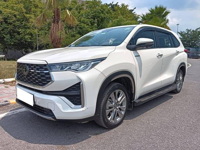 https://images10.gaadi.com/usedcar_image/4636096/original/processed_ff0c240953abd3d3d97189c748c76561.jpg?imwidth=6400
