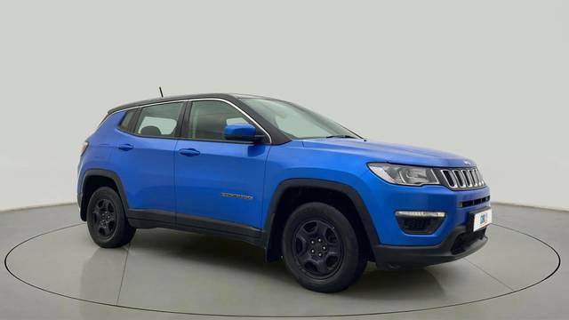 https://images10.gaadi.com/usedcar_image/4636110/original/3399c04cbadf61a59d7ed86a09dd1100.jpg?imwidth=6400
