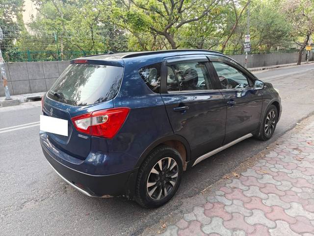 https://images10.gaadi.com/usedcar_image/4636112/original/processed_2da02a497204d020e4685e48ce5c9f59.jpg?imwidth=6402
