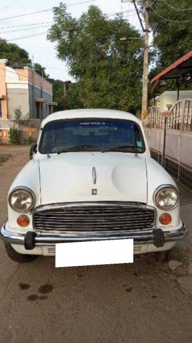 https://images10.gaadi.com/usedcar_image/4636168/original/processed_89a444e6-fefc-4d9f-ab34-17a1157c6356.jpeg?imwidth=6400