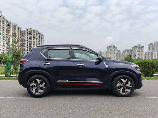 https://images10.gaadi.com/usedcar_image/4636247/original/processed_19c683e7-e9f4-4d1d-8742-c0526f35028d.jpg?imwidth=6401