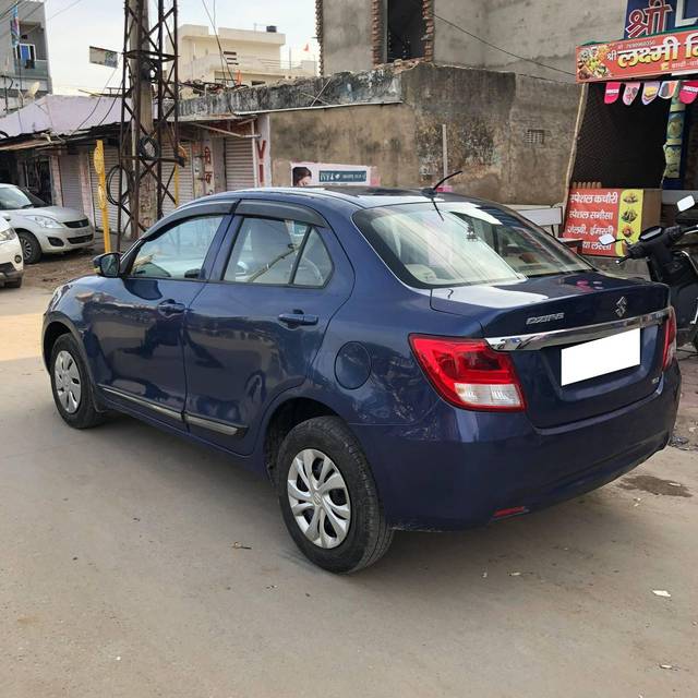 https://images10.gaadi.com/usedcar_image/4636249/original/processed_d77afc00e00976877d760802dd5d4e64.jpg?imwidth=6402