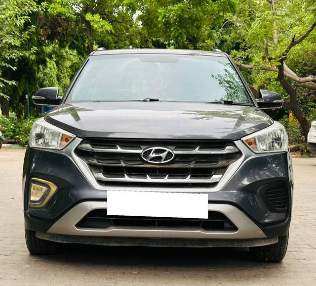 https://images10.gaadi.com/usedcar_image/4636251/original/processed_2320e969161e8eb569c634e34c88a314.jpg?imwidth=6402