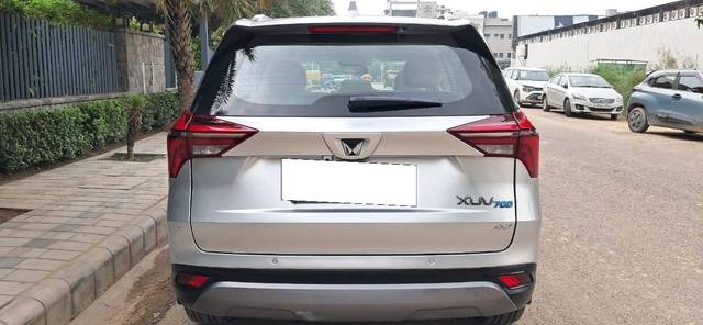 https://images10.gaadi.com/usedcar_image/4636272/original/processed_e45742012ab3584918c17070872a2a33.jpg?imwidth=6402