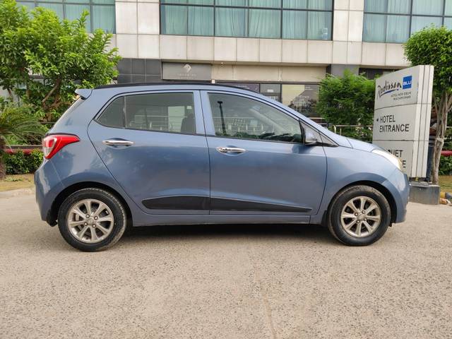 https://images10.gaadi.com/usedcar_image/4636280/original/processed_49da3d495ae23c8a107eccebae0d9b90.jpg?imwidth=6401