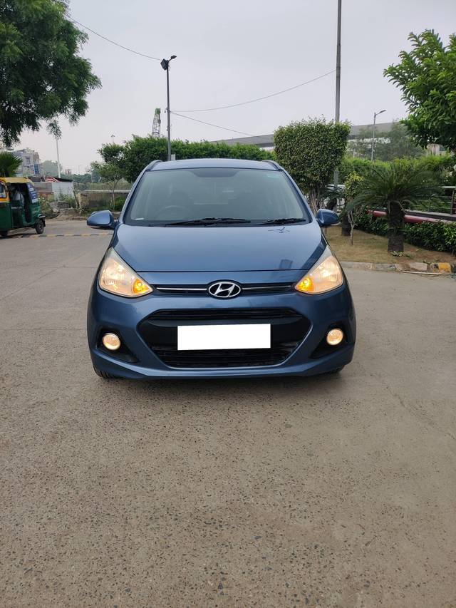 https://images10.gaadi.com/usedcar_image/4636280/original/processed_fc9adbdf670675c0aee5ef250eb9f3a6.jpg?imwidth=6400