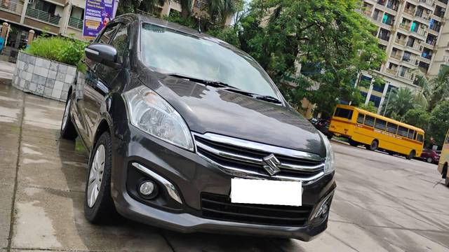 https://images10.gaadi.com/usedcar_image/4636322/original/processed_126903e451198fb69a67bd868db48a48.jpg?imwidth=6400