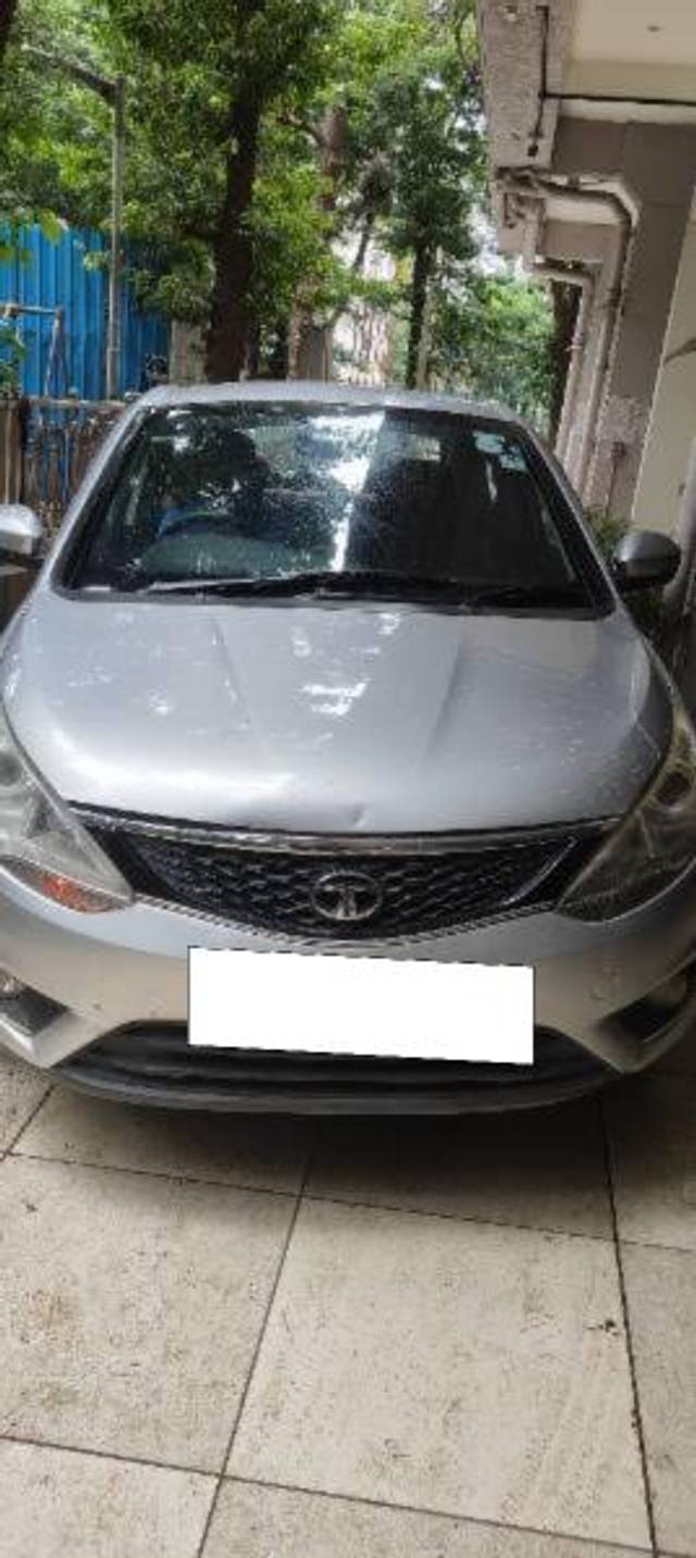 https://images10.gaadi.com/usedcar_image/4636347/original/processed_0b3a6e44-96f1-49b1-9af6-96f2e1ded74f.jpg?imwidth=6400