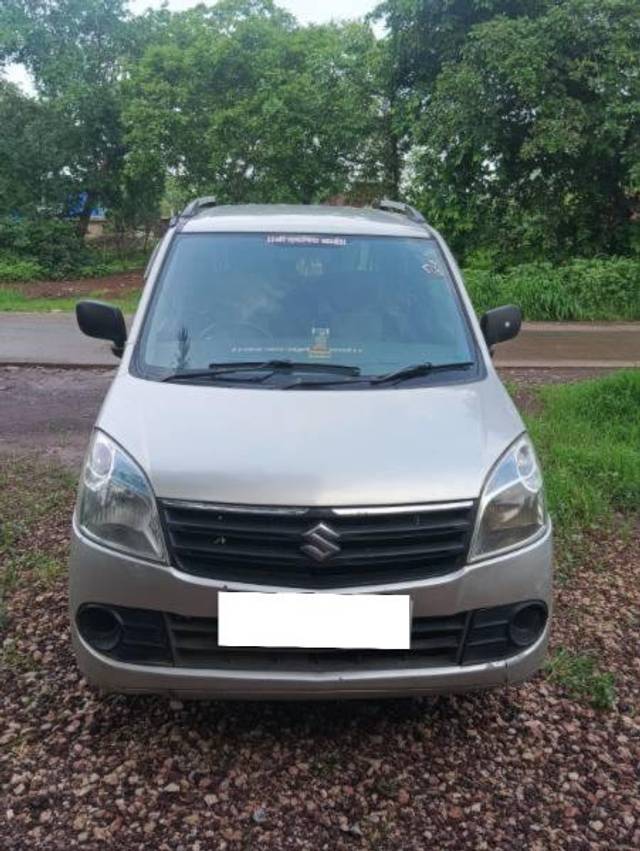 https://images10.gaadi.com/usedcar_image/4636348/original/processed_be1bf50d-b56d-4b7a-94db-62378f572b2f.jpeg?imwidth=6400