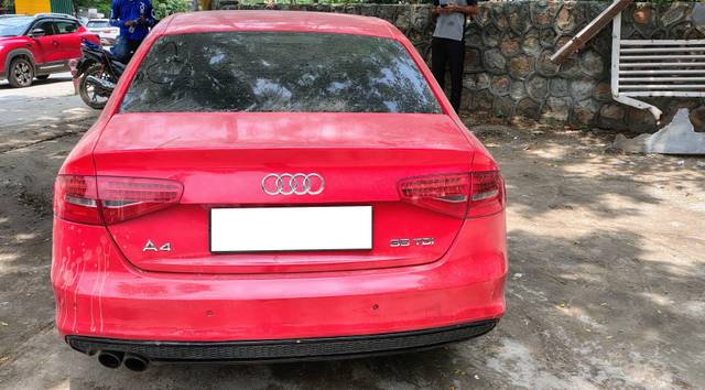 https://images10.gaadi.com/usedcar_image/4636401/original/processed_f1fe53c2335631d878e0610f8c7d476c.jpg?imwidth=6401