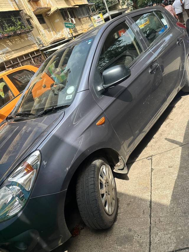 https://images10.gaadi.com/usedcar_image/4636488/original/processed_f5ab23e2-48d4-4d0e-8caa-ca9774816877.jpg?imwidth=6400