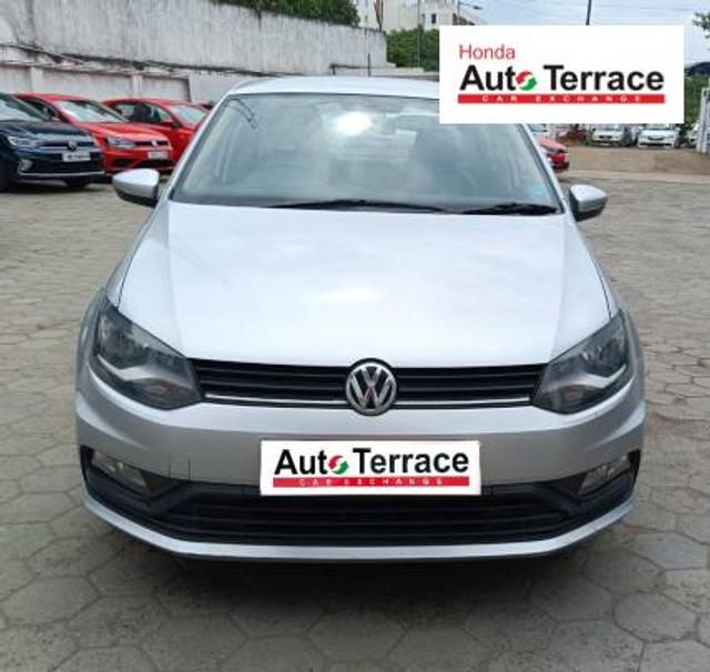 https://images10.gaadi.com/usedcar_image/4636505/original/6b20c35bcc90887bea4f8ca4d51c5722.jpeg?imwidth=6400