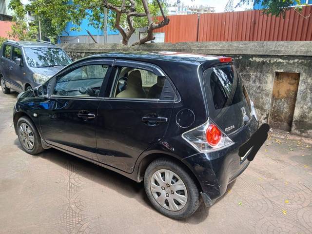 https://images10.gaadi.com/usedcar_image/4636506/original/processed_dc6526b92d80259504ba68d856481f01.jpeg?imwidth=6402